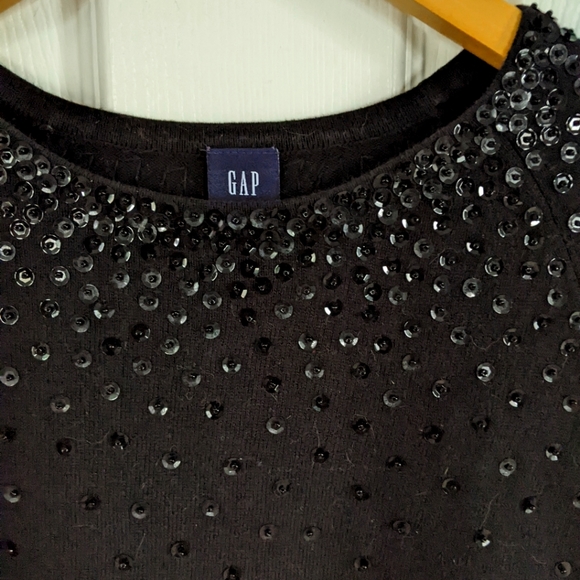 GAP sequined sparkly black sweater - Picture 2 of 4